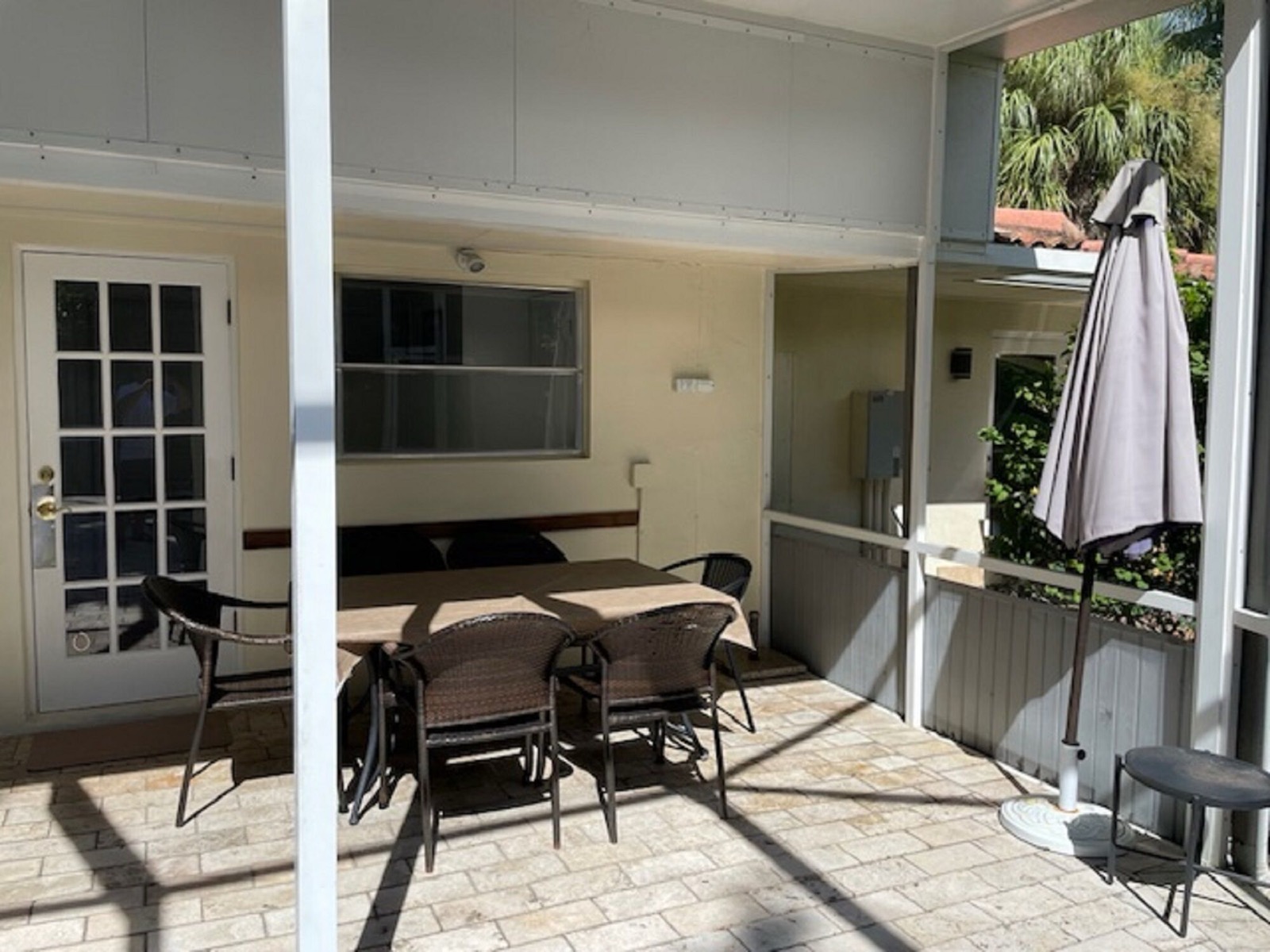 Covered lanai with seating area
